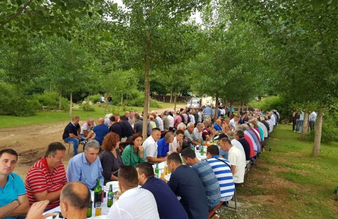 Radni sastanak Demokrata u Grbavcima