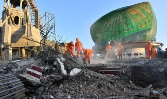 U zemljotresu u Indoneziji poginula 131 osoba