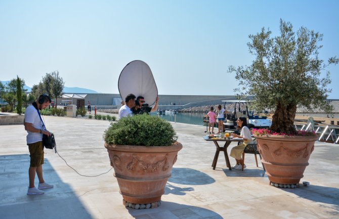 Iz Luštice Bay prilog o Crnoj Gori snima MBC iz Dubaija