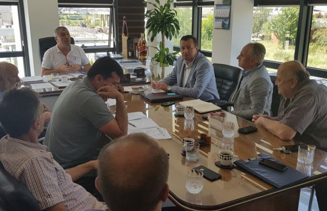 Drvoprerađivači iz Pljevalja potpisali ugovor o snabdijevanju drvnom sirovinom peletare u Bijelom Polju