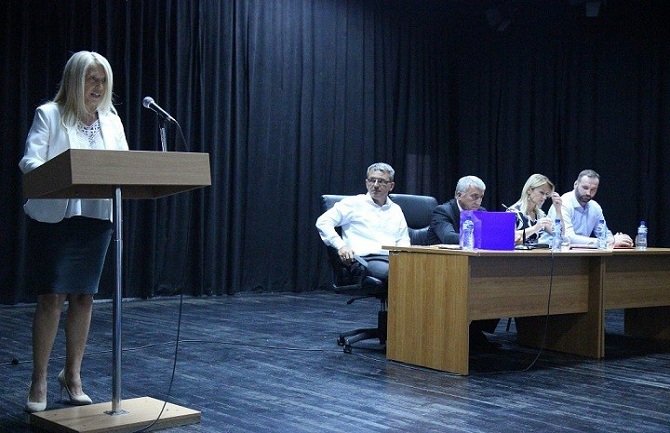 Tanja Stajović predsjednica Opštine Golubovci