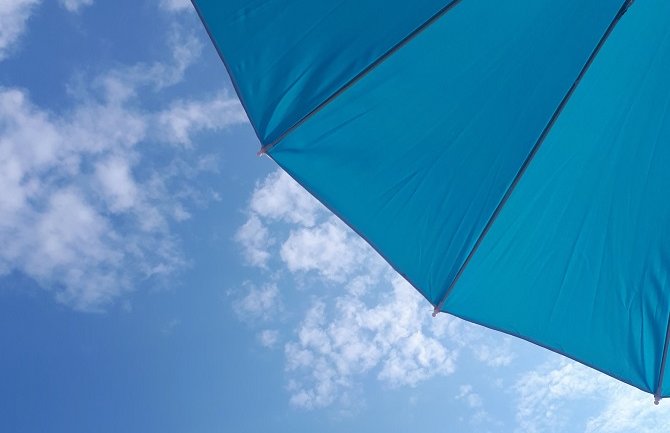 Danas sunčano i veoma toplo, poslijepodne ponegdje kiša