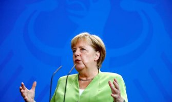 Merkel: Evropska unija i NATO nisu neprijatelji Rusije