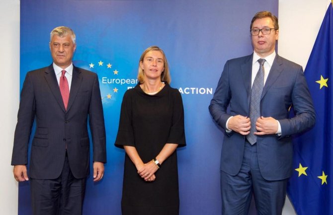 Vučić se ne sastaje sa Tačijem, Brnabić moli međunarodnu zajednicu da shvati ozbiljnost situacije