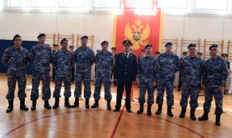 General Dakić vojnicima: Štitili ste slobodu i vrijednosti koje su štitili i vaši preci