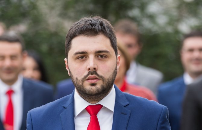 Martinović: Penzioneri ljekove uzimaju na odloženo plaćanje, gdje su u zemljama EU ovolike penzije 