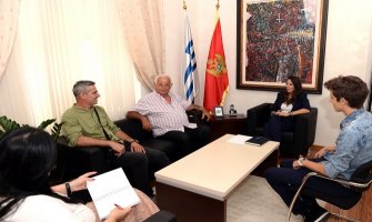 Glavni grad i ove godine dio kampanje za borbu protiv Alchajmera