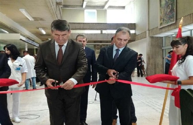  Hrapović otvorio Jedinicu fizikalne terapije u Domu zdravlja Nikšić