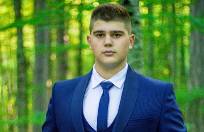 Velimir Smolović novi predsjednik Mreže mladih Mojkovac