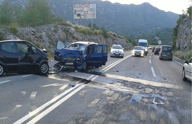 Udes u Bogetićima: Četvoro teže povrijeđeno 