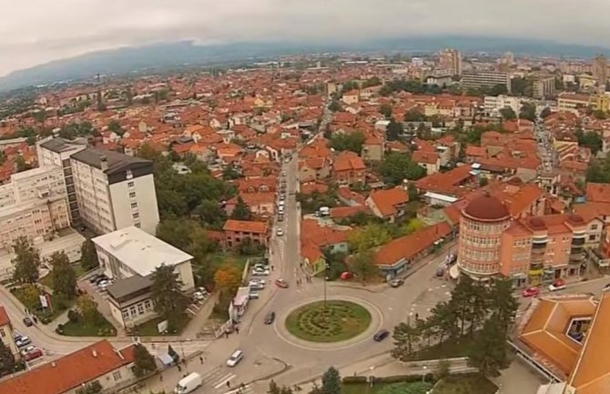 Uhapšene dvije žene zbog pljačkanja kladionice