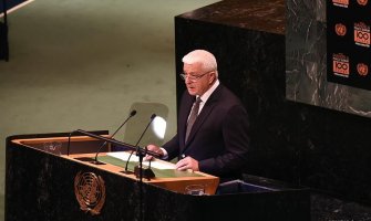 Crnogorske zastave još 1897. utabale staze plavim šljemovima UN-a a vojnici državi ostavili ponos za vjekove