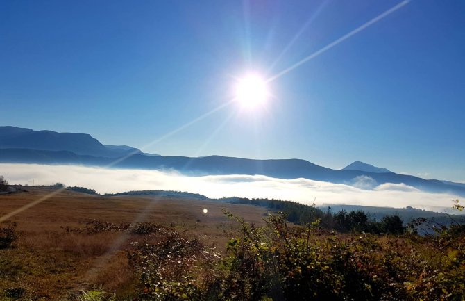 Pretežno sunčano, uz jače udare vjetra