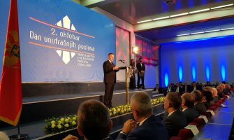 Veljović: Neistomišljenike imamo i u svojim redovima, ali neće obesmisliti naše napore