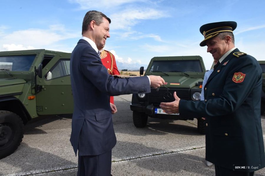 431743432279007552333367205853964271353856n