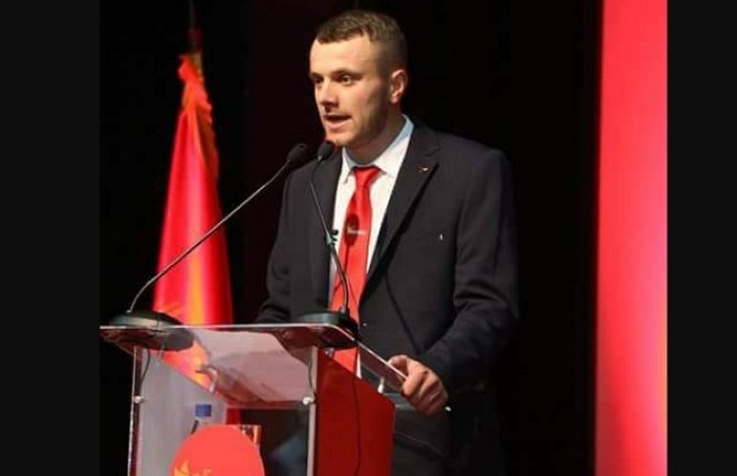 Rastoder: Aktuelna vlast  zatvorila i posljednju liniju kojom se moglo doći do Petnjice