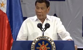 Duterte: Nemojte da se bojite da mi prilazite, neću vas zaraziti