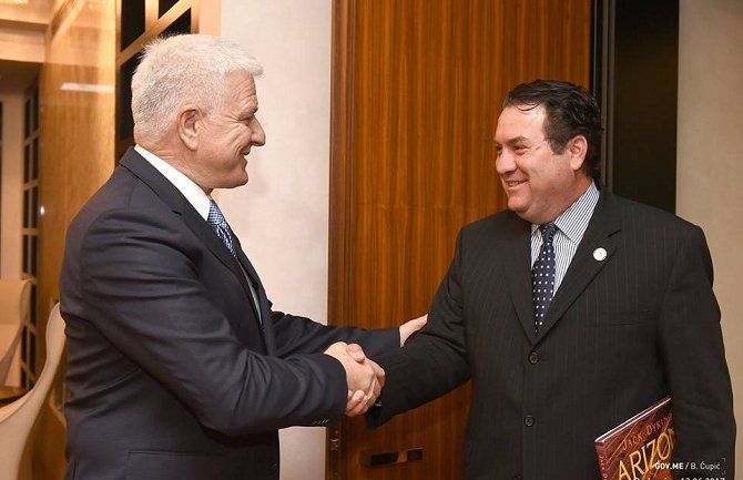 Marković čestitao  Brnoviću nominaciju za federalnog sudiju