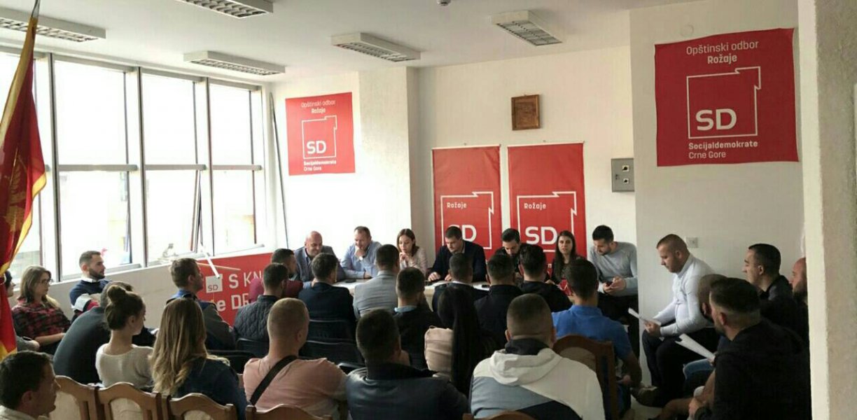 IMG67b01a0c24d6ca384f788a8d440d9c43V