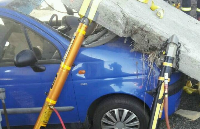 Spasioci iz Crne Gore u Češkoj prošli obuku za spasavanje u slučajevima zemljotresa (FOTO)