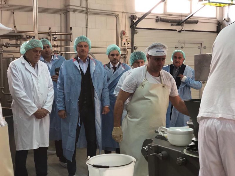 445715683053884033951467096191141644599296n