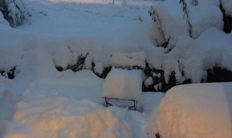 Obilna kiša pričinila štetu u više crnogorskih gradova, snijeg u Francuskoj, potop u Italiji (FOTO/VIDEO)