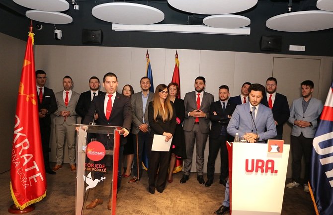 Bečić i Abazović neće u privremeni odbor