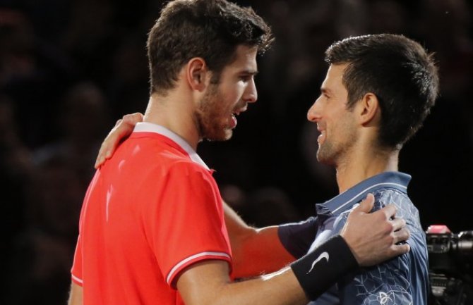  Đoković poražen u finalu: Hačanov je zaslužio trofej; Rus: Novak je pravi šampion