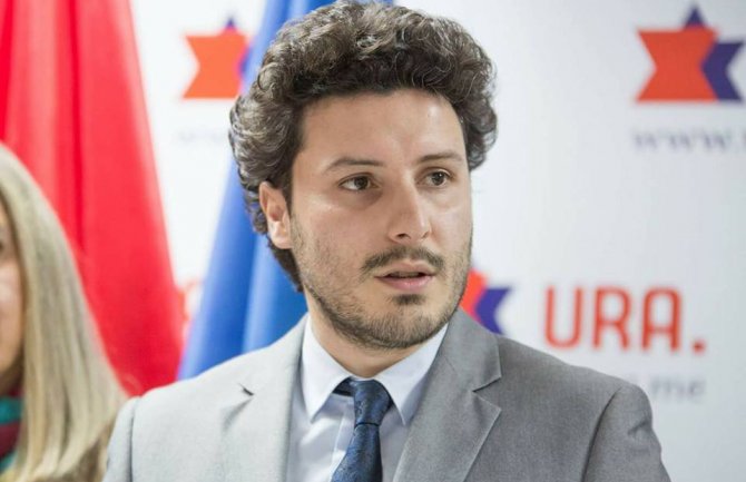 Abazović zbog torture policije od čelnih ljudi UP zatražio reakciju, Savjet za građansku kontrolu već odgovorio