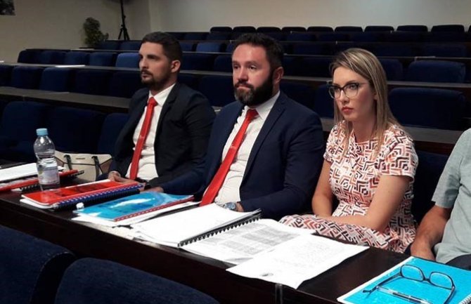 Demokrate Bar: Nastavlja se zadovoljenje postizbornih političkih apetita vladajuće koalicije