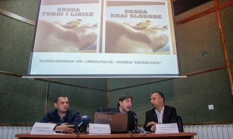 Podgorica: Predstavnici IHH-a i Uprave policije učenicima medrese govorili o štetnostima droge
