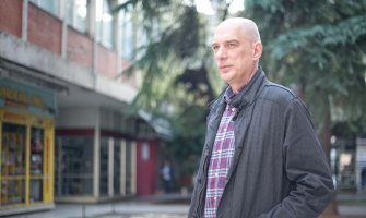 Nedostatak samokontrole poslanika: Brković - Udaljiti ih iz Skupštine ili novčano kazniti