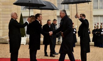 Đukanović u Parizu: Razgovarao sa Makronom, Merkel, Erdoganom, poklonio 