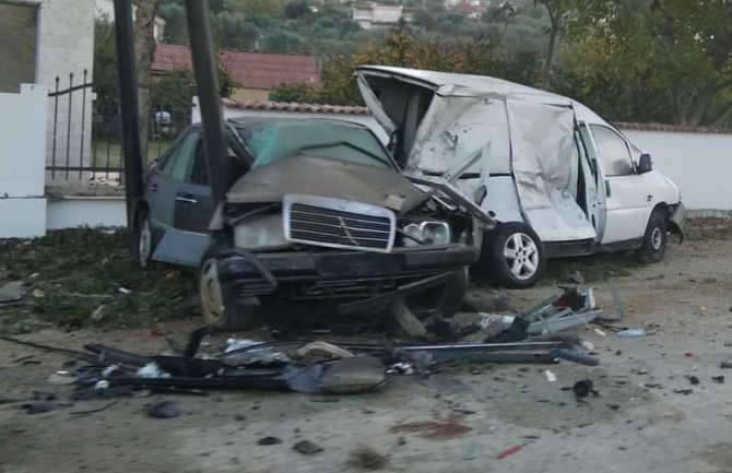 Saobraćajna nesreća u Baru, mladić teško povrijeđen