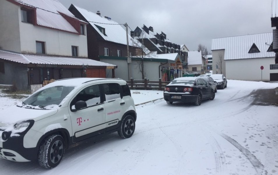 61107f6fe94544e86874070ec9efa52d