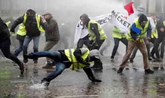 Pariz uoči protesta: Uhapšeno najmanje 32 ljudi, mobilisano 89 hiljada policajaca u zemlji