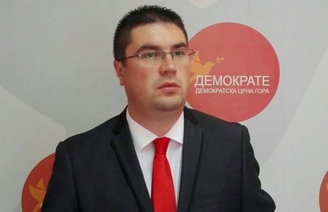 Rovčanin: DPS se igra sa životima Pljevljaka