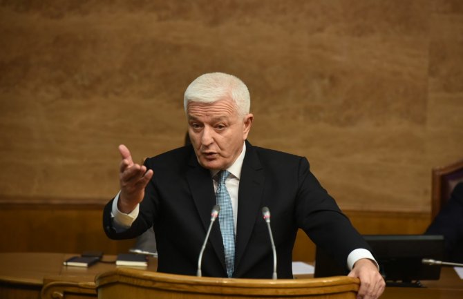 Marković:  Moramo da iskorijenimo svijest da od države samo treba uzimati!