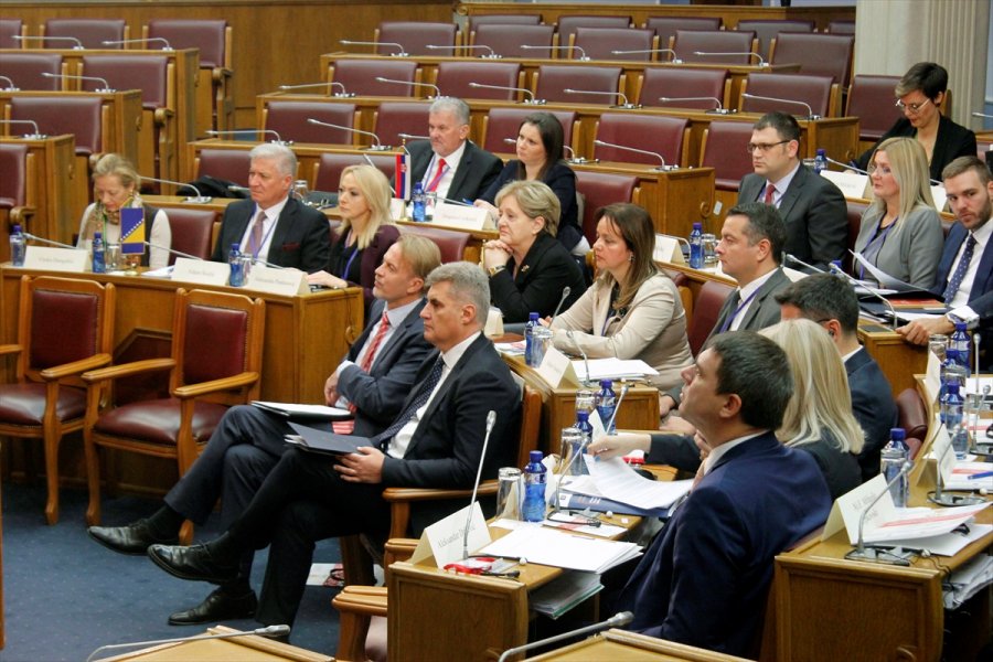 2018120323373040239552584Web