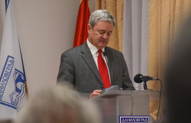 2006-te napravljen veliki konsenzus društva za državu