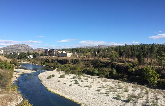 Pretežno sunčano, do 16 stepeni