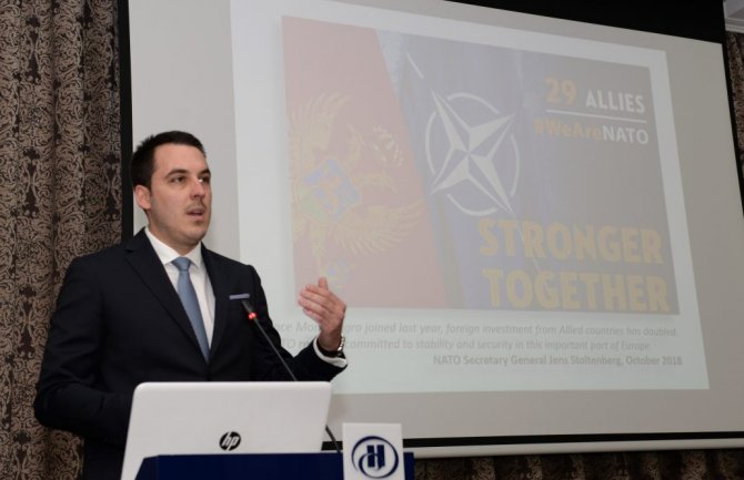 Podgorica uvodi električne autobuse, centar grada za pješake i bicikliste