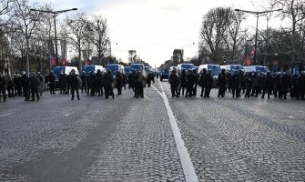 Pariz: I sjutra oklopna vozila i 8.000 policajaca