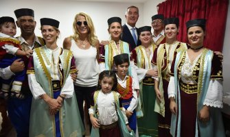 Posjeta Ćaku nesvakidašnji događaj prepun emocija, Đukanović nakon toga stigao u Paragvaj(FOTO)