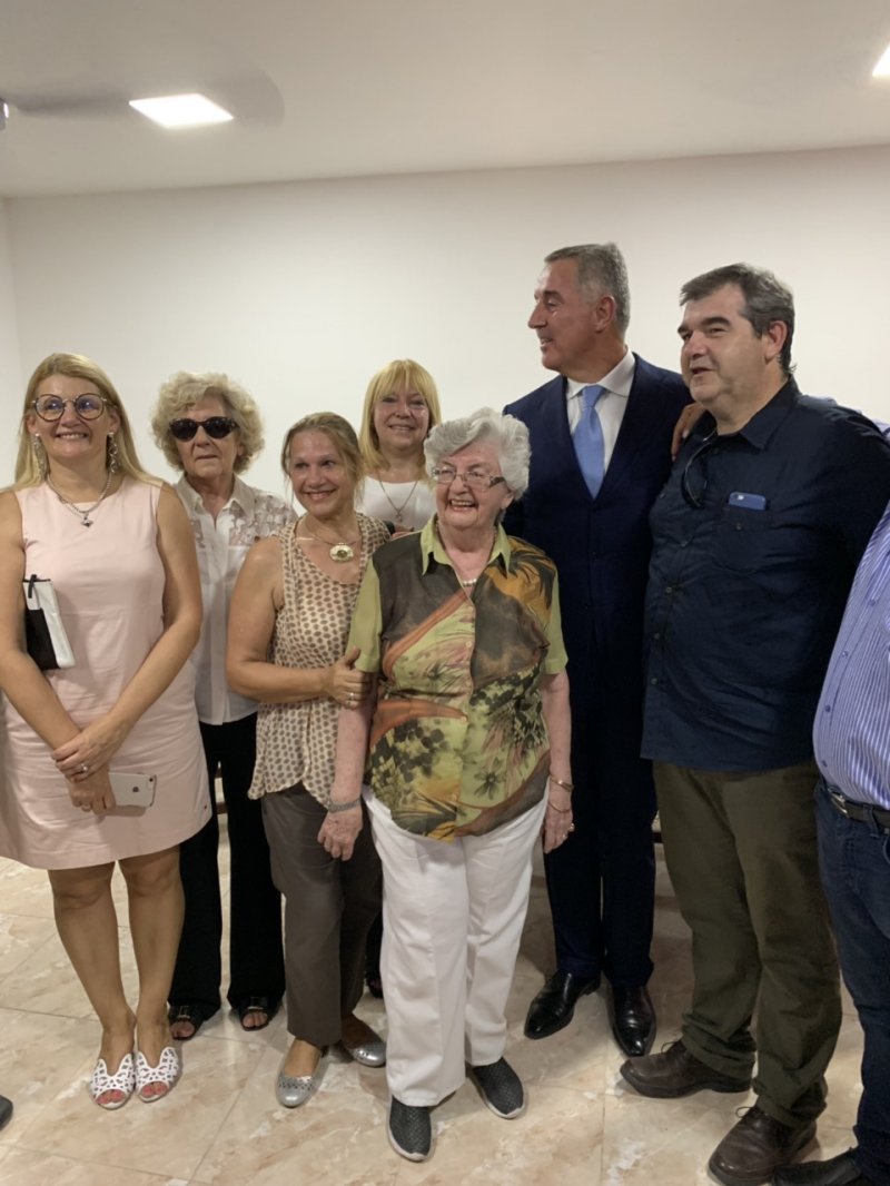 PredsjedniksapredstavnicimaHrvatskezajednice