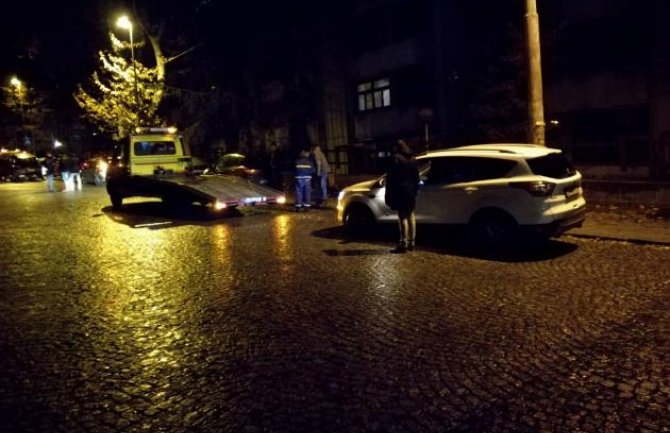 Masovno izbušene gume na automobilima tokom utakmice Zvezda-PSŽ