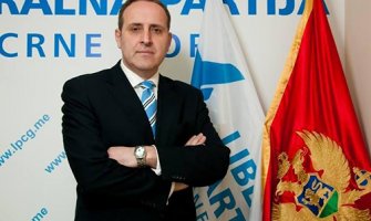 Popović: Podgorica baštini tradiciju slobode i borbe za čast i pravo građana bez obzira na različitosti