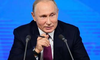 Putin: Prije ili kasnije moraću da se oženim (VIDEO)