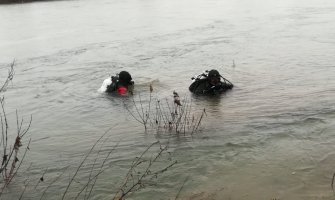 U toku potraga za djevojkom koja je skočila sa Ruskog mosta u Podgorici