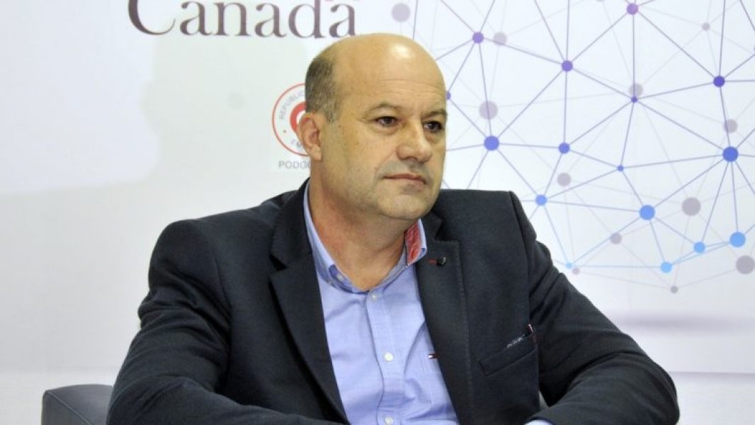 2757f945c67817dd8b7f0c4fdbbc1882768x432